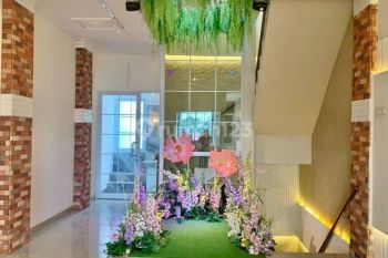 Dijual Ruko The Parisian, Bintaro Sektor 7 ( Rapih & Bagus ), 4 lantai, ada lift