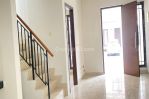 thumbnail-sewa-rumah-paling-murah-hoek-unfurnished-1