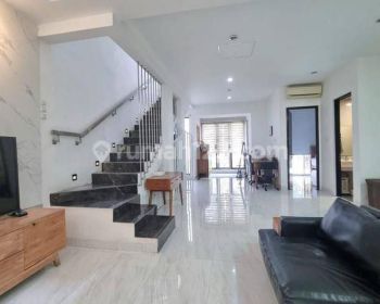 For sale rumah harga menarik di cluster discovery bintaro jaya