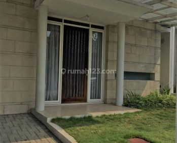 Rumah Di Kota Baru Parahyangan, One Gate System, Semi Furnished