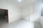 thumbnail-chandra-rumah-sewa-uk-4x12m-full-renovasi-di-jelambar-2