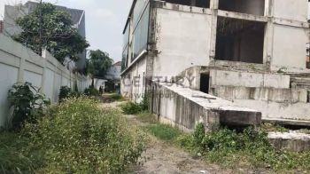 Jual Gedung Tua Lokasi di Jl Harsono Ragunan Pasar Minggu Jaksel