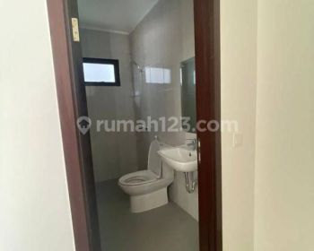 RUMAH STANDART BAGUS SIAP HUNI THE MOZIA BSD CITY