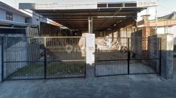 Gudang Kedung Asem Siap Pakai Nol Jalan Raya, Padat Penduduk