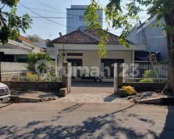 Rumah di jl Slamet (sblh grandcity)