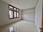 thumbnail-rumah-mewah-jual-cepat-di-komplek-cherryfield-ciganitri-bandung-13