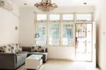 thumbnail-rumah-hook-2-lantai-3-kamar-semifurnished-di-villa-melati-mas-4