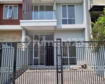 Kelapa cengkir barat, baru, 2lantai, 3+1kamar tidur utama, strategis, shm, baru,