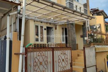 Disewakan Murah Rumah Nyaman Semi Furnished Siap Huni Area Cihanjuang