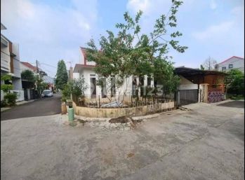 Rumah di Graha Raya Tangerang SHM Bagus Selatan