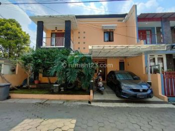 Disewa Rumah Full Furnished 4 BR Di Dago Bandung