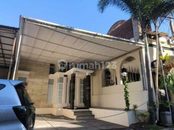 RUMAH MINIMALIS SIAP HUNI SEMI FURNISHED SELANGKAH DARI SUHAT