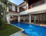 thumbnail-dijual-rumah-mewah-design-modern-tropical-dalam-komplek-nyaman-jalan-lebar-di-9-0