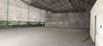 Gudang Bagus Murah di Wolter Monginsidi, Semarang Timur