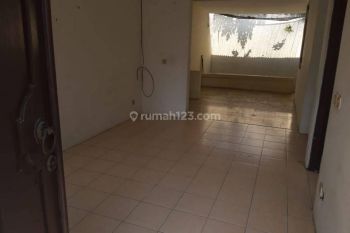 SM Property Rumah Siap Huni Taman Ubud Lippo Karawaci