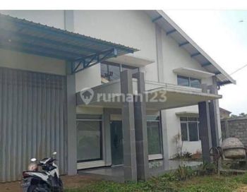 Gudang di Pakis Malang