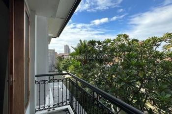 Rumah Bagus Semi Furnished di Cempaka Putih, Jakarta Pusat