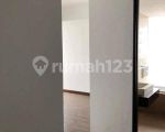 thumbnail-apartemen-bagus-luas-192m2-3-kamar-tidur-unfurnished-royal-suite-springhill-4