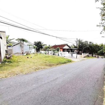 Dekat RS PKU Gamping, Tepi JL Aspal Lebar & Ramai Jogja