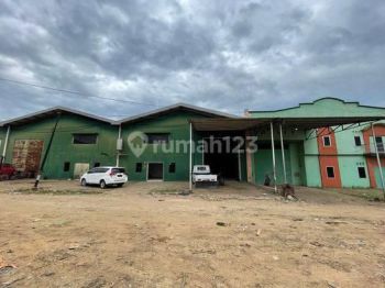 Di sewakan gudang PU IR. SUTAMI makassar