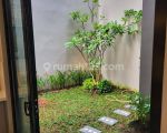 thumbnail-rumah-bisa-kpr-sirkulasi-udara-dan-cahaya-bagus-di-bsd-8