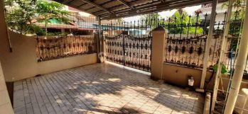 Rumah 1 Lantai, Full Renovasi, Siap Huni, Dlm Komplek     ** imelda