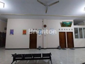 RUKO TELUK PUCUNG, BEKASI UTARA, BANGUNAN 1 LANTAI 1/4, LOKASI SANGAT STRATEGIS