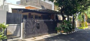 Rumah siap huni di komplek terkenal buncit indah