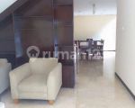 thumbnail-disewakan-rumah-cantik-full-furnish-2-lantai-pondok-indah-5