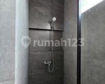 thumbnail-rumah-2-lantai-the-icon-bsd-city-renovasi-bagus-shm-4