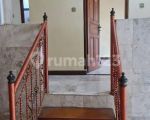 thumbnail-rumah-2-lantai-strategis-di-cempaka-putih-jakarta-pusat-r1764-1