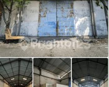 GUDANG  MARGOMULYO PERMAI HADAP SELATAN