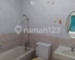 thumbnail-di-jual-rumah-dekat-pintu-tol-di-kotawisata-cibubur-semi-furnished-3