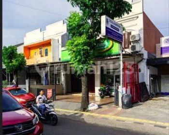 Dijual Ruko Gandeng di Kencana Loka Bsd City, Tangerang Selatan