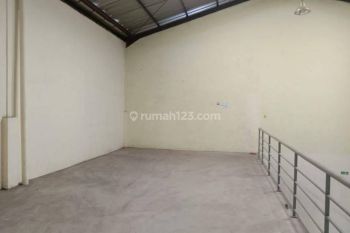 P 9.21 Disewa Gudang 12x23 di Era Prima Center Kedaung Kali Angke