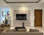 thumbnail-rumah-cantik-2-lantai-semi-furnished-layout-lapang-6