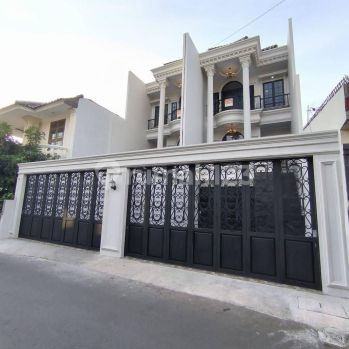 Di jual rumah baru siap huni jakarta selatan