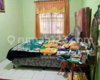 Rumah dekat sumarecon stasiun bekasi diperumahan duta harapan bekasi