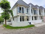 thumbnail-natura-residence-rumah-mewah-2-lt-di-jantung-kota-sidoarjo-0