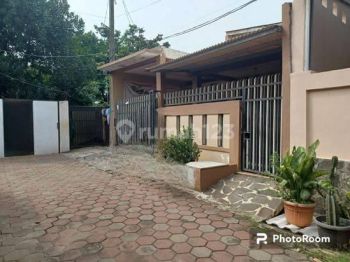 Rumah 1.5 Lantai Siap Huni Dalam Perumahan di Jatimakmur  Bekasi