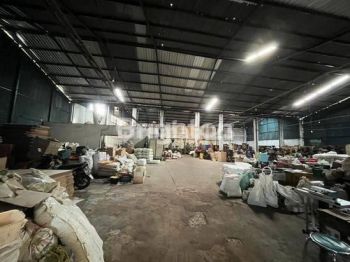 GUDANG DI JL MAYJEND BAMBANG YUWONO SIDOARJO