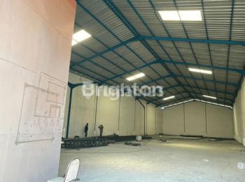 KEPATIHAN GRESIK GUDANG SIAP PAKAI DIAREA PERINDUSTRIAN DEKAT JALAN TOL