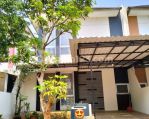 thumbnail-disewakan-rumah-kota-wisata-furnished-2-lantai-0