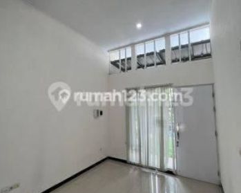 Rumah Cantik Bikin Hati Adem di Taman Kopo Indah Yu Nego Sampe Jadi