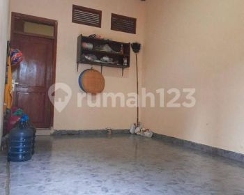 Rumah 2 Lantai Siap Huni Dalam Komplek 10 Menit Gedung Sate