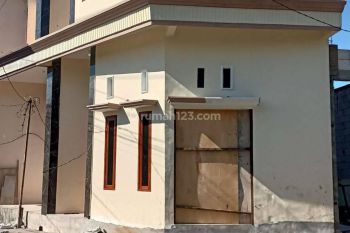 Rumah baru siap huni bebas banjir