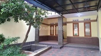 Rumah dalam Komplek Batu Mas Regol Bandung Kota