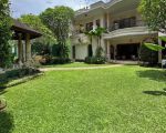 thumbnail-cilandak-dijual-rumah-mewah-klasik-1