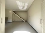 thumbnail-rumah-minimalis-2-lantai-di-pandaan-siap-huni-4