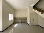 thumbnail-rumah-minimalis-2-lantai-di-pandaan-siap-huni-3